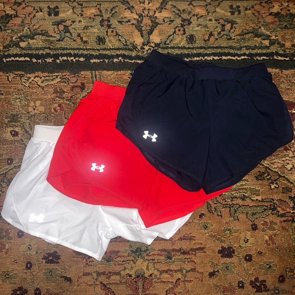 Under Armor Women’s Fly-By Lined 3” Shorts Bundle